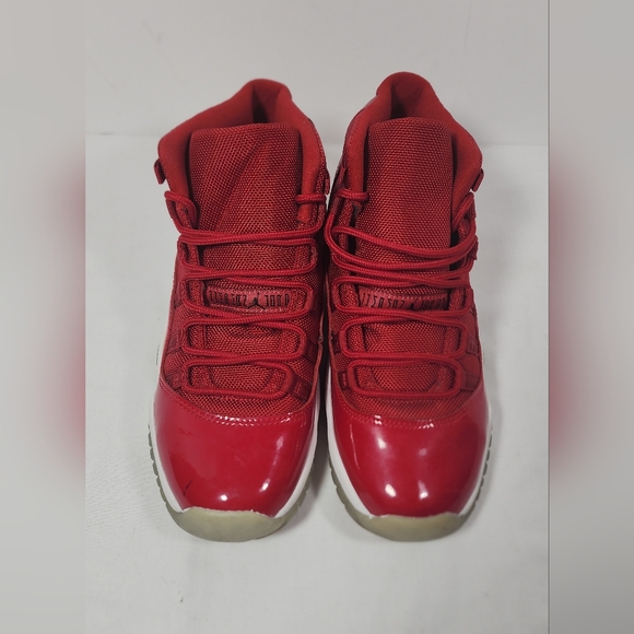 Nike Air Jordan 11 Retro Win Like '96 378038-623 Youth Size 6.0 Red - Picture 3 of 16